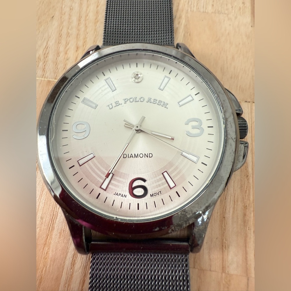 U.S. polo assoc. mens gunmetal gray diamond watch NEW BATTERY